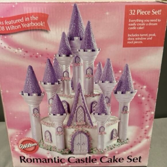 Wilton Romantic Castle Cake Set 32 pcs Open Box Pieces Still in Plastic - Picture 3 of 13